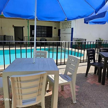 Hotel La Estacion Del Refugio Girardot Esterno foto