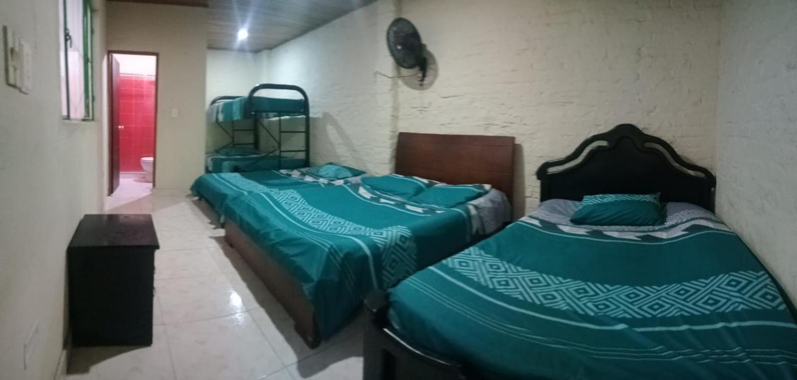 Hotel La Estacion Del Refugio Girardot Esterno foto