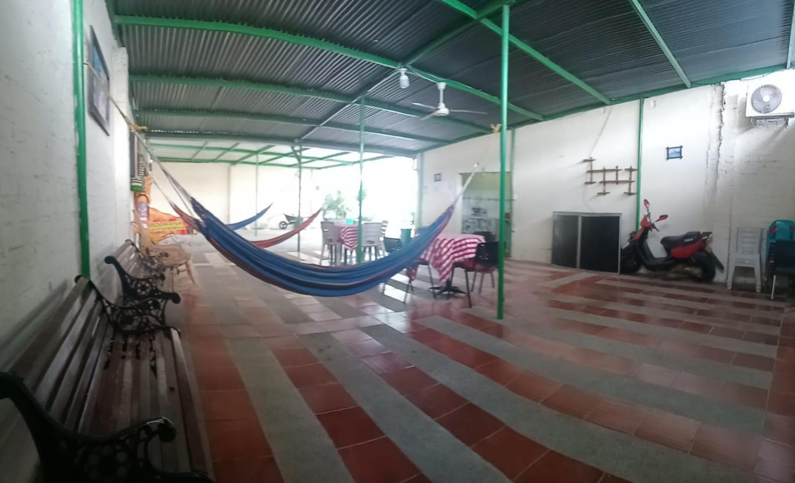 Hotel La Estacion Del Refugio Girardot Esterno foto